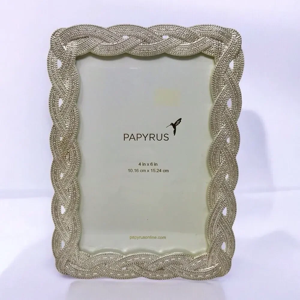 Papyrus NWT 4 x 6 Photo Frame Silver Finish with Braided Style Vintage
